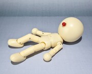 鼻を押すと身代わりになってくれるコピーロボットは、誰もが一度は憧れるアイテム。（c）Fujiko-Pro （c）藤子プロ・小学館・テレビ朝日・シンエイ・ADK 2011