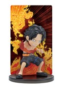 E賞「カードスタンドフィギュア」の1種。(C)尾田栄一郎／集英社・フジテレビ・東映アニメーション