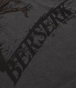 「ガッツ」Tシャツ（ブラック）(C)三浦建太郎 / 白泉社