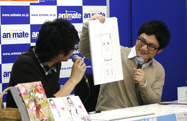 2011年2月に行われたトークショーでは35人しか集まらなかった地獄のミサワ。果たして今回は120人集まるのか。写真は2月にアニメイト横浜で行われたトークショーより。