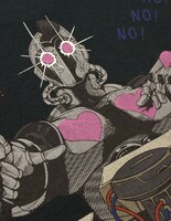 「ATUM」ブラック　(C)Hirohiko Araki & LUCKY LAND COMMUNICATIONS / SHUEISHA