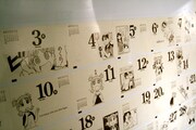 「よつばと10年1日展」会場風景。