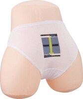 「廃人様パンツ」をマネキンに装着した様子。