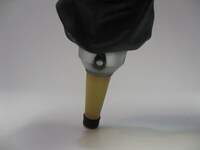 「RDF/烈海王（強きを求めし者）」限定版の義足。通常版には両足がある。(C)板垣恵介/FWD Inc.