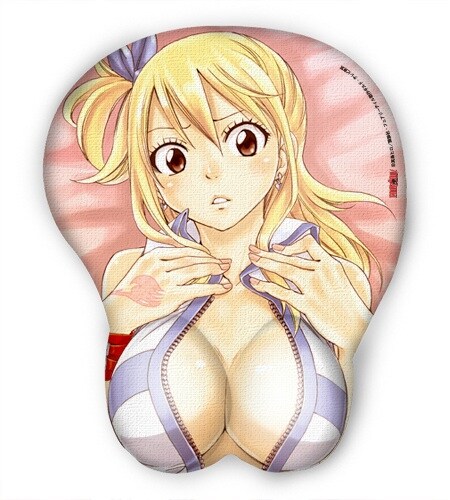 ルーシィの3Dマウスパッド。イラストは真島ヒロの描き下ろし。