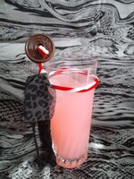 QUEEN DOLCEのメニュー「千両 ＜愛しのリボン＞」。