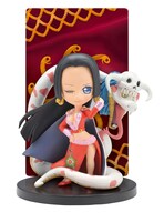 F賞カードスタンドフィギュアのうち、ハンコック。(C)尾田栄一郎／集英社・フジテレビ・東映アニメーション