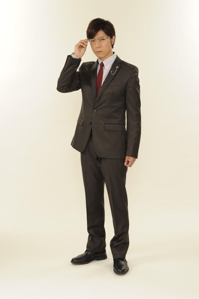 リクの父親・市ノ宮積役に扮した上川隆也。（c）中村光／スクウェアエニックス・AUTBパートナーズ