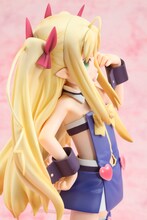 「アスタロッテ・ユグヴァール」フィギュア(c)葉賀ユイ／アスキー・メディアワークス／アスタロッテのおもちゃ！製作委員会