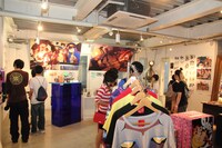 「グレンラガン展」の風景。(C)ガイナックス・中島かずき/劇場版グレンラガン製作委員会