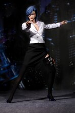 「1/6スケールフィギュア 野上 冴子」。(C)北条司/NSP 1985　版権許諾証AA-400