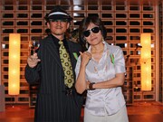 亜樹直名義で活動する樹林伸、樹林ゆう子。