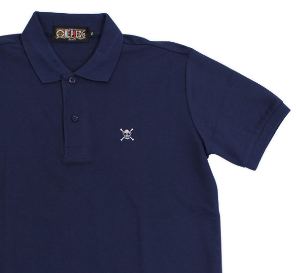 ルフィをイメージした「ONE PIECE FOOTBALL LINEポロシャツ」のネイビー。(C)尾田栄一郎／集英社・フジテレビ・東映アニメーション