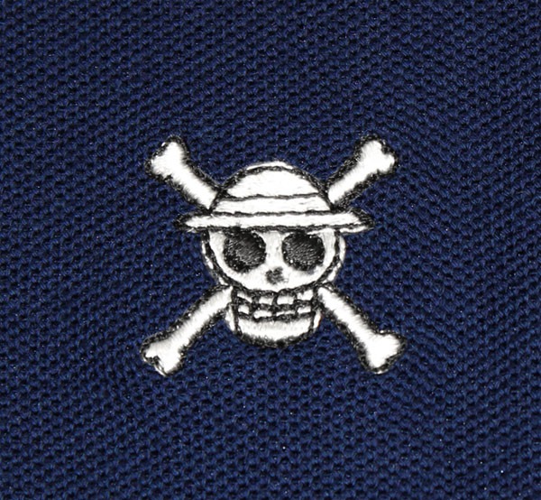 ルフィをイメージした「ONE PIECE FOOTBALL LINEポロシャツ」のネイビー。(C)尾田栄一郎／集英社・フジテレビ・東映アニメーション