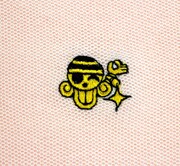 ナミをイメージした「ONE PIECE FOOTBALL LINEポロシャツ」のピンク。(C)尾田栄一郎／集英社・フジテレビ・東映アニメーション