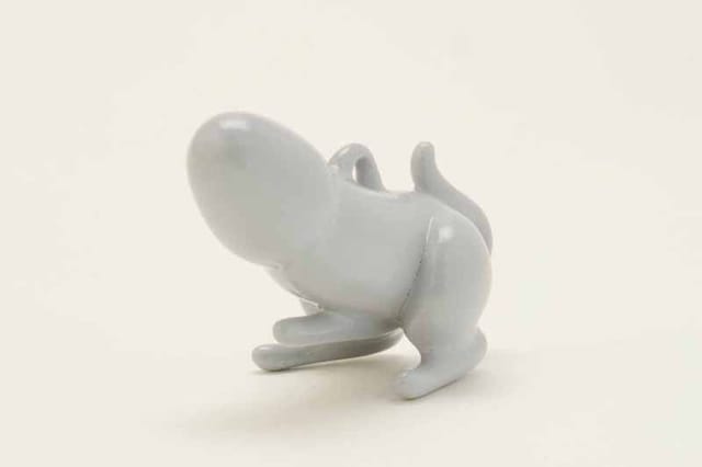 「テルマエ・ロマエ」4巻特装版に付属する「ティンティナブラム」ストラップ。※写真は開発途中のもので実物とは異なる。