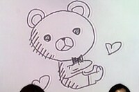 ヤマザキの描いた「リラックマ」。なぜか影を帯びて、哀愁漂う仕上がりに。