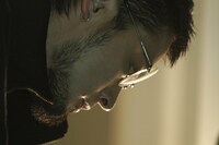 丑嶋馨役を演じる山田孝之。(C)2012真鍋昌平・小学館／｢闇金ウシジマくん｣製作委員会