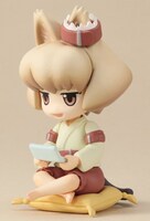 「猫神やおよろず」の主人公・繭の2.5等身フィギュア。