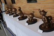 藤子・F・不二雄作品のキャラクターを題材にしたモニュメント。9月1日からミュージアムの最寄り駅に設置される予定で、6体が1箇所に揃うのは内覧会の日だけ。(c)Fujiko-Pro