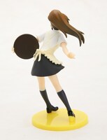 ビッグガンガン創刊号に付属する「WORKING!!」種島ぽぷらのフィギュア。