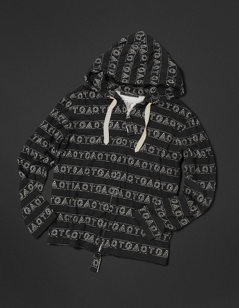 「WHITE SNAKE Parka」。(C)LUCKY LAND COMMUNICATIONS / SHUEISHA