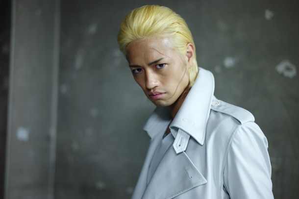 ドラマ「QP」で我妻涼を演じる斎藤工。