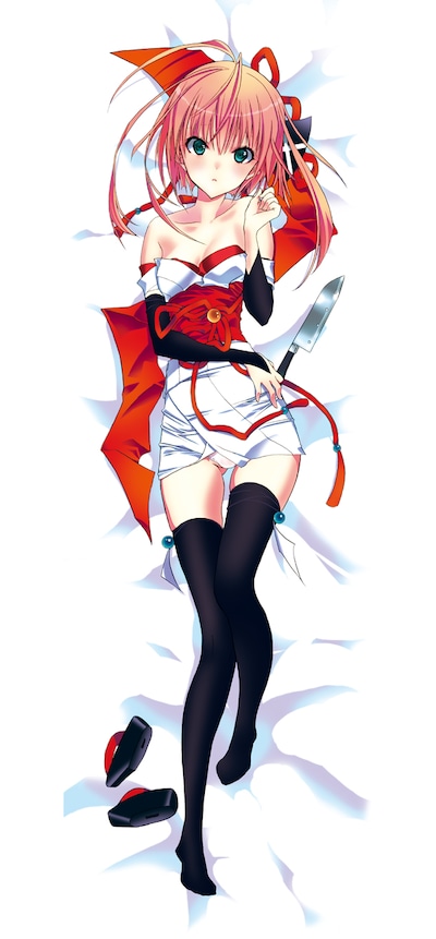 「〆切様におゆるしを」のドラマCD限定版に付く、抱き枕のイメージ画像。