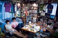 劇中に登場する主人公・幸世の部屋が、「ある時、突然ッ！モテキ展」で再現される。