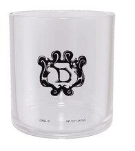 H賞「グラス」のうち1種。 (C)荒木飛呂彦＆LUCKY LAND COMMUNICATIONS/集英社