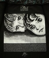 裏地のプリント。(C)楳図かずお