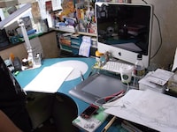 藤原カムイのデスク。