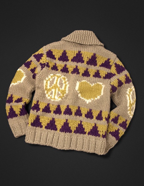 「“ LOVE & PEACE ” Cowichan sweater」Beige (C)Hirohiko Araki & LUCKY LAND COMMUNICATIONS / SHUEISHA