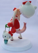 「ハローキティといっしょ！猫村いろは PVC 完成品フィギュア（仮）」(C)1976, 2011 SANRIO CO.,LTD. (W) 2009, 2011 SANRIOWAVE CO.,LTD. (L)
