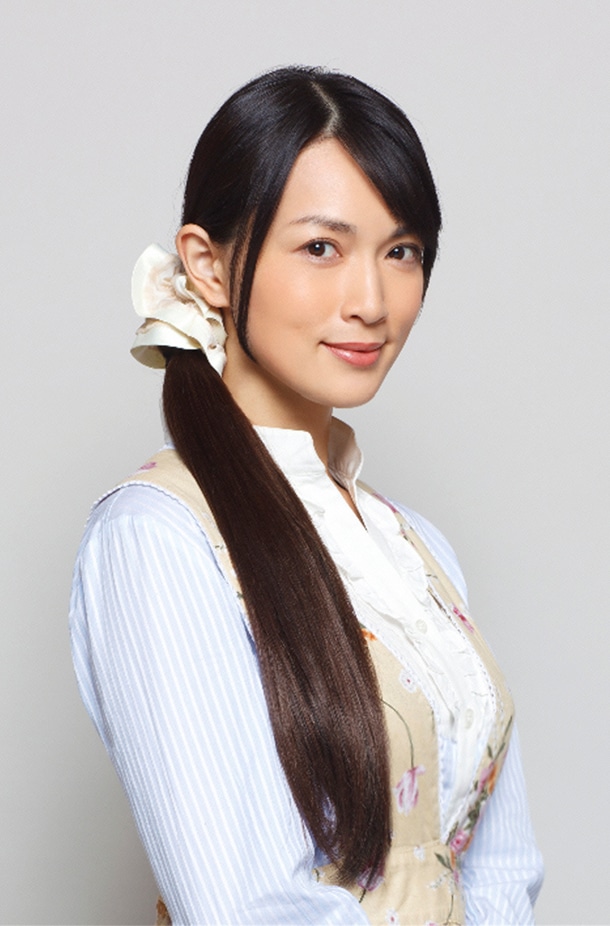 天道かすみ役の長谷川京子