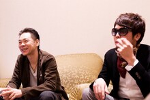 写真左から石井克人、真鍋昌平。10月25日に発売される週刊SPA!11月1日号より。（c）撮影／有高唯之