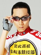 舞台「弱虫ペダル」に出演する、金城真護役の郷本直也。