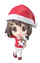 B賞「平沢唯 サンタver.きゅんキャラ」。(C)かきふらい・芳文社／桜高軽音部