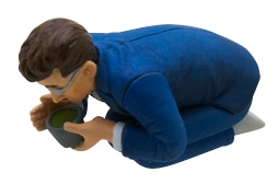 計8種の「どげせんストラップ」から「侘び土下座」。(C)板垣恵介・RIN／日本文芸社