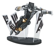 ダブルチャンスキャンペーンでもらえる「ザ・ワールド」のフィギュア。(C)荒木飛呂彦＆LUCKY LAND COMMUNICATIONS／集英社