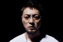 山田孝之演じる丑嶋馨。(C)2012真鍋昌平・小学館／｢闇金ウシジマくん｣製作委員会