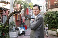 ドラマ「孤独のグルメ」より、井之頭五郎を演じる松重豊。