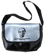 「ブラック・ラグーン」グッズの1つ「ラグーン商会メッセンジャーバッグ」。