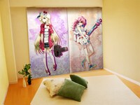 左側のキャラクターは「リオ」、右側のキャラは「雪代マイ」。イラストはとものKEI。