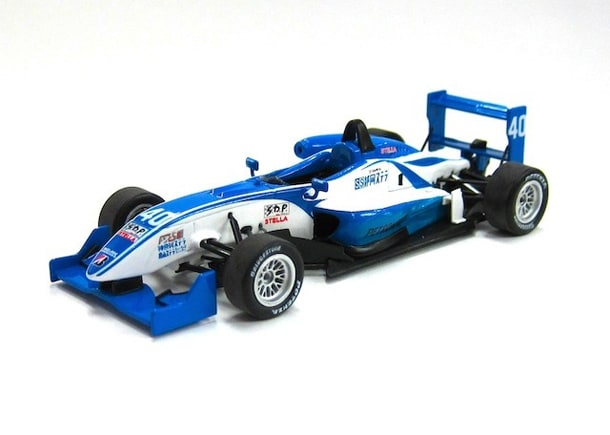 「1/43スケール ミニチュアカー ダラーラF3XX『capeta』」(C)プラネックスコミュニケーション (C)曽田正人／講談社 ※画像は商品開発中のものです。