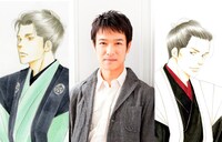 写真左より原作「大奥」の有功、堺雅人、原作「大奥」の右衛門佐。（C）2012男女逆転『大奥[右衛門佐・綱吉編]』製作委員会（C）よしながふみ／白泉社