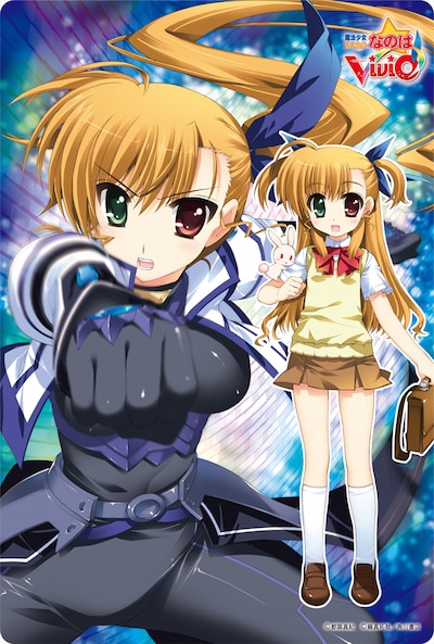 「魔法少女リリカルなのはViVid 大判マウスパッド」の「高町ヴィヴィオ」。(C)都築真紀 (C)藤真拓哉／角川書店