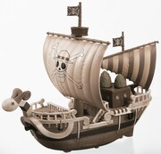 「一番くじ ワンピース ROMANCE DAWN for the new world～横断キャンペーン～」で当たる「リアルゴーイング・メリー号 限定カラーver.」。 (C)尾田栄一郎／集英社・フジテレビ・東映アニメーション