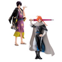 B賞「高杉晋助フィギュア～悪党ver.～」（左）とC賞の「神威フィギュア～悪党ver.～」（右）。 (C)空知英秋／集英社・テレビ東京・電通・サンライズ・アニプレックス