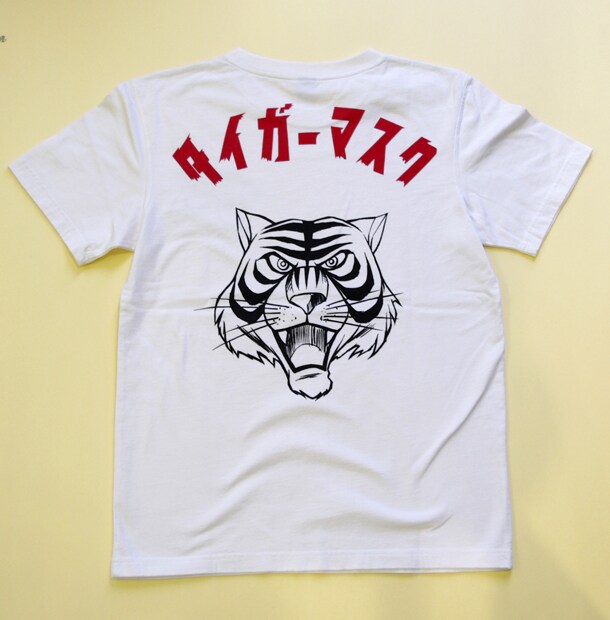 「タイガーマスクTシャツ」マスクを大きくプリントした、インパクト大のバックプリント。(C)梶原一騎・辻なおき/講談社・東映アニメーション